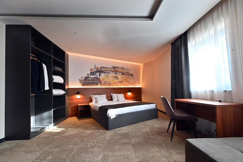 Tvrdjava Rooms - Novi Sad Luaran gambar
